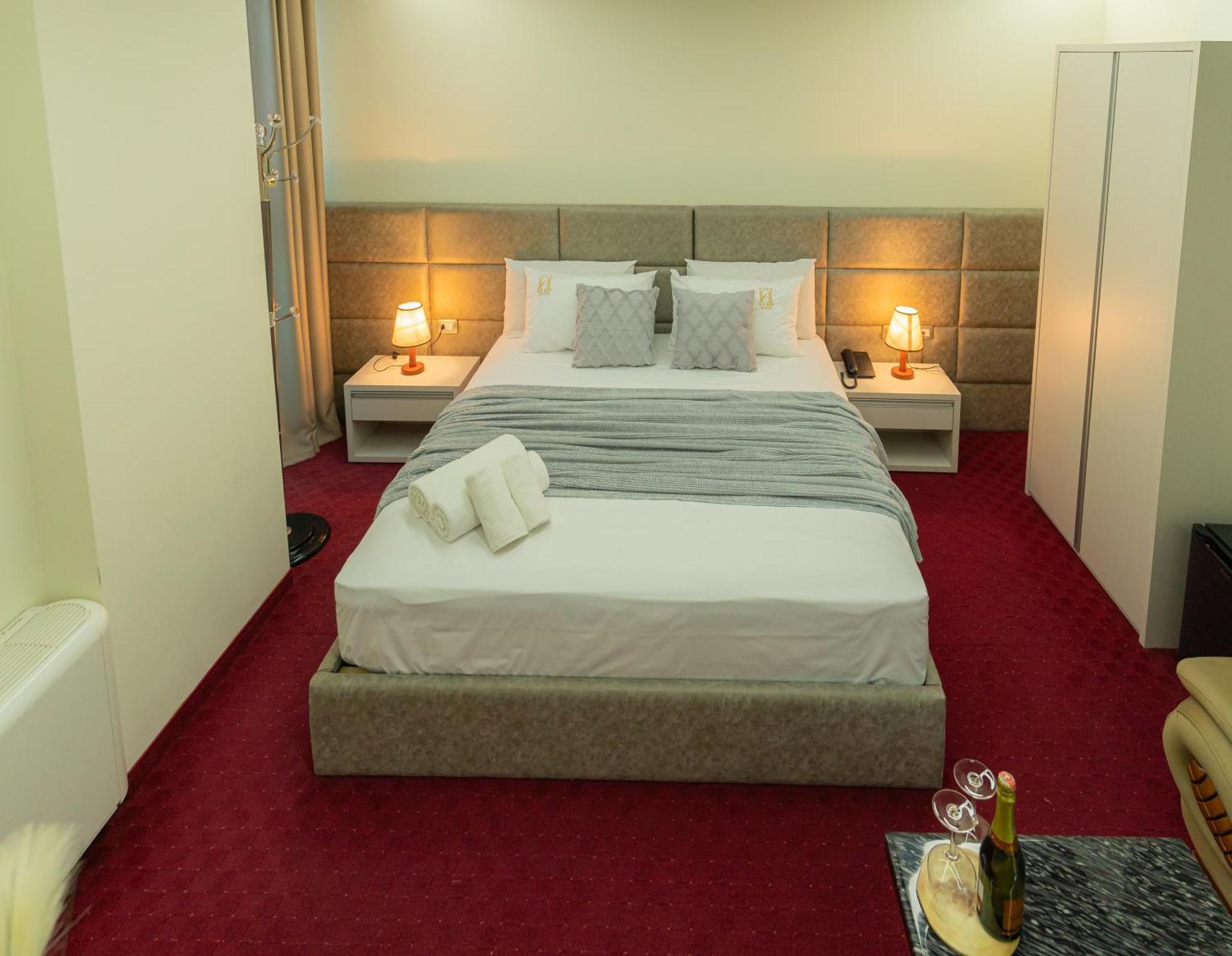Alko Hotel Σκόδρα Εξωτερικό φωτογραφία