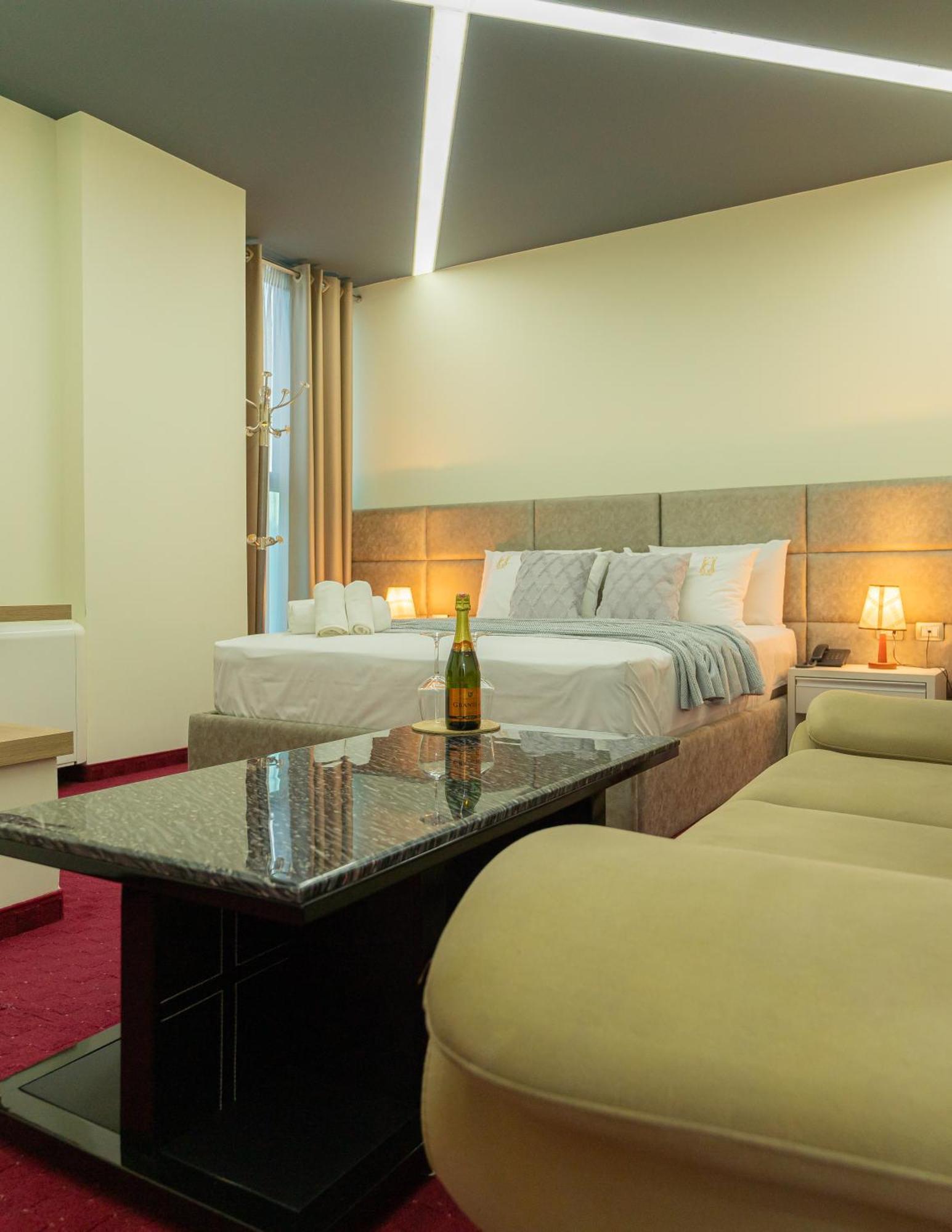 Alko Hotel Σκόδρα Εξωτερικό φωτογραφία